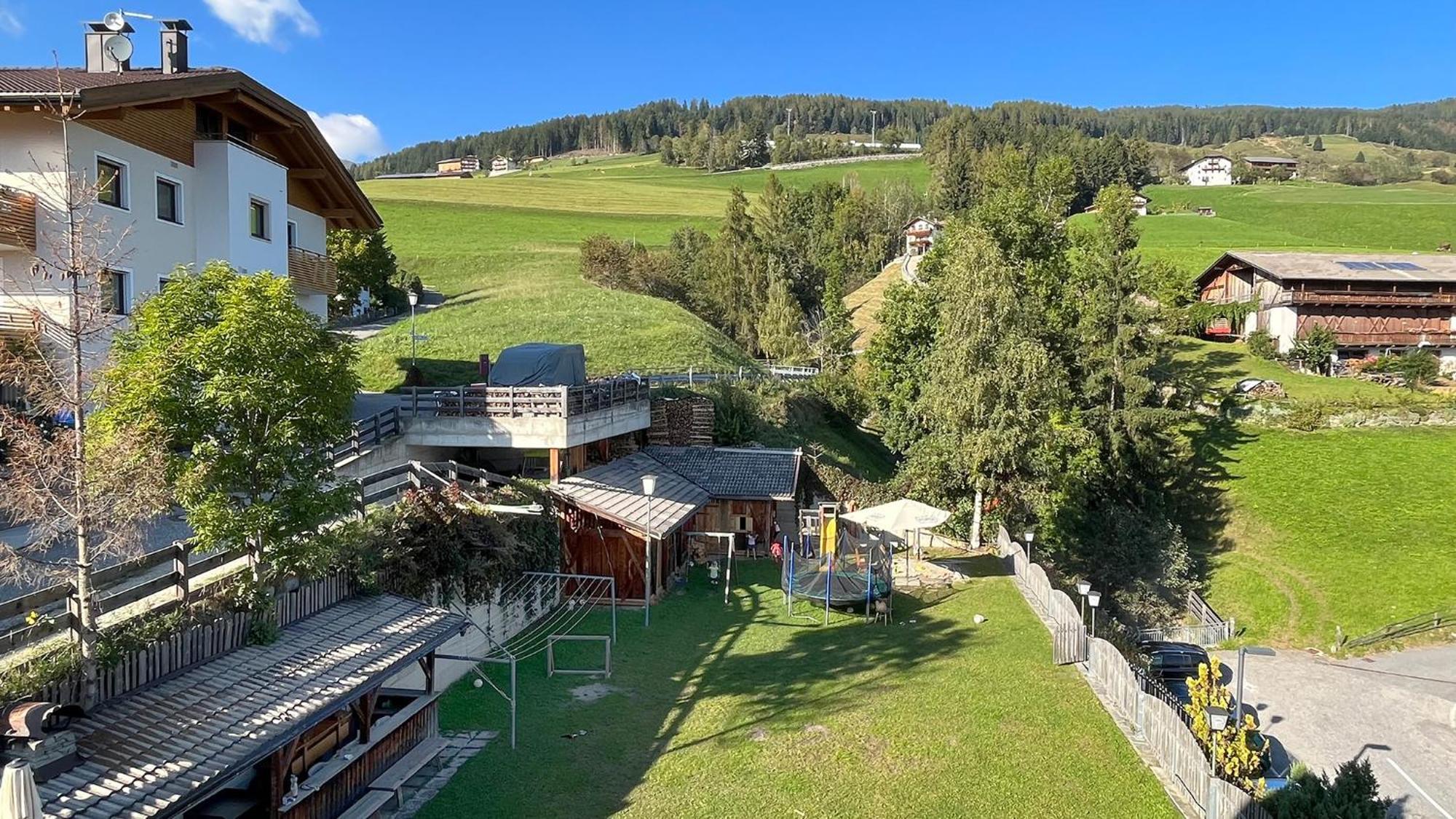 Gasthaus Zum Weissen Kreuz Lazfons エクステリア 写真